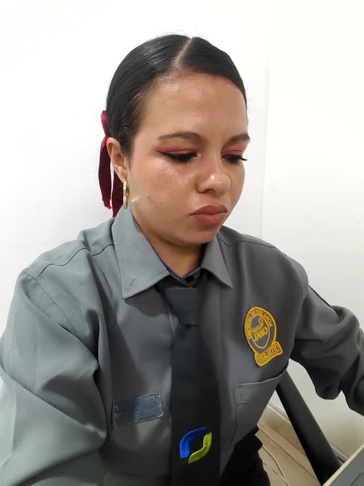 Ariana-07 - Stripchat webcam show • Wednesday, September 3, 2025 #Skinny #Fingering #Mobile